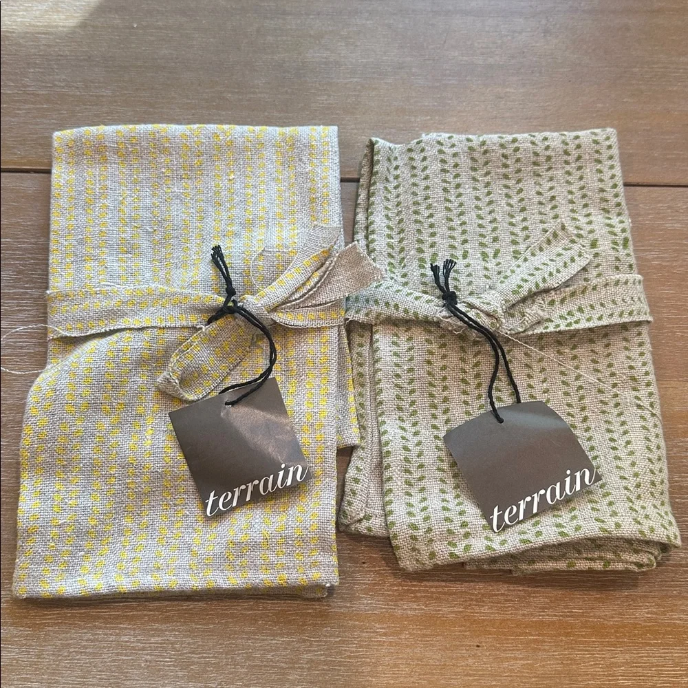 Anthropologie Terrain Ripples Linen Napkins Set of 2: Yellow and Mint Green NWT